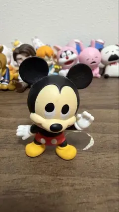 ミッキー　ガチャガチャ　ないしょとーく