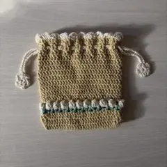 チューリップ　巾着　ハンドメイド　かぎ編み