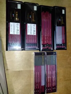 うに、うに星　鉛筆セット(うにHB36本、2B8本、他)