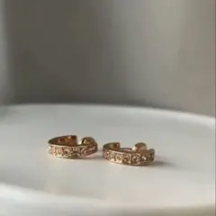 【新品・未使用】ラインストーン ミニフープイヤリング ゴールド 小ぶり シンプル