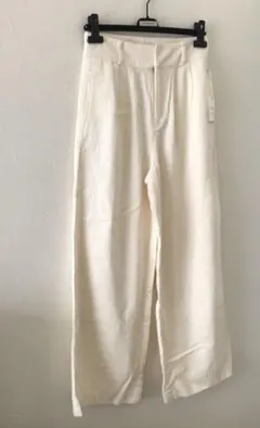 新品◯Forever21 コーデュロイパンツ◯白　Mサイズ