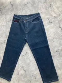 ダークブルーストレートレッグデニム