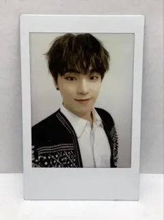 Item thumbnail for item 4d37edda-870d-4977-badd-18b88a7f5dbc