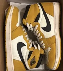 エアジョーダン　Air jordan1 イエローオークル