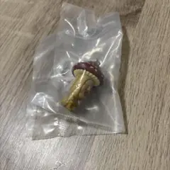 こびとづかん　ベニキノコビト　めじるしアクセサリー