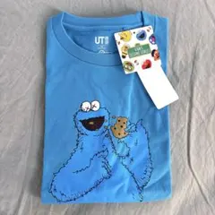 KAWS セサミストリート Tシャツ 150 ユニクロ　クッキーモンスター