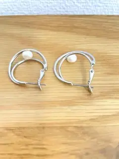 シルバー パール付きフープピアス