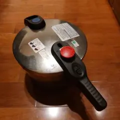 Item thumbnail for item 20e977e6-23b2-4c5c-8c37-dea4c08c1393