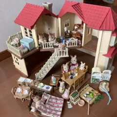 シルバニアファミリー あかりの灯る大きなお家と家具・人形まとめ売り