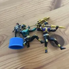 仮面ライダー フィギュアセット 4体　仮面ライダーアギト　クウガ