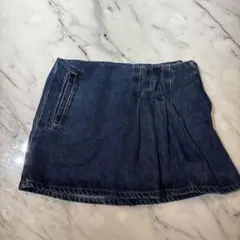 Item thumbnail for item 7012953c-1d64-479a-82f4-bb79fb5385e9