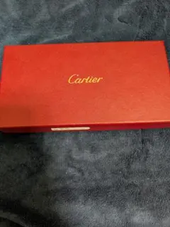 Cartier 折り財布 箱のサムネイル