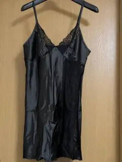 ＊ スリップキャミソール　インナー　レース　ブラック　黒