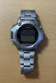 CASIO PRO TREK シルバー腕時計