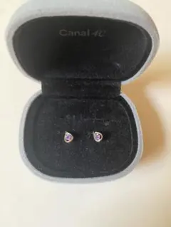 Canal ４℃ アメジスト　しずく型ピアス K10ホワイトゴールド ピアス