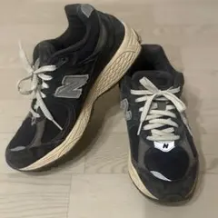 【美品】New Balance スニーカー M2002RHO 27cm