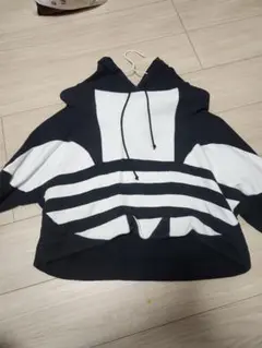 Item thumbnail for item c8a11cb6-f4c4-4f85-9a8c-80305631a364