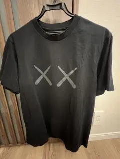 UNIQLO KAWS+WARHOL 黒Tシャツ Lサイズ