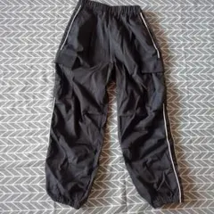 ブラックカーゴパンツ 150cm