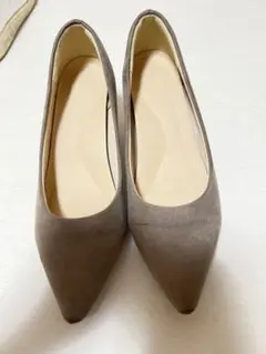 ピンヒール パンプス