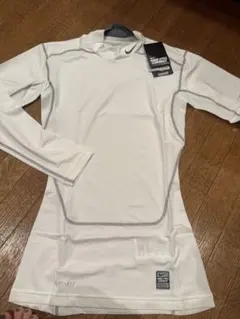Nike Pro Combat DRI-FIT アンダーシャツ ホワイト