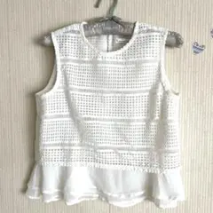 美品♡さらにお値下げ中です♡幾何学模様のカットワークレースのブラウス