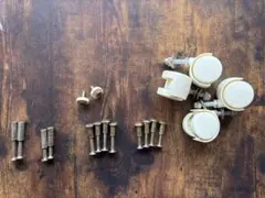 Item thumbnail for item 0b1eeb61-0bd8-4771-8abf-08e95992491e