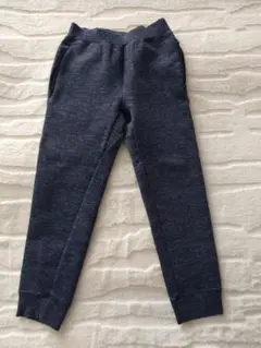 UNIQLOダークグレー スウェットパンツ 130cm