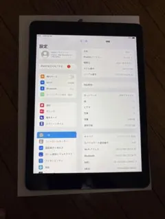 Apple iPad (第5世代) 128GB バテッリ容量95%