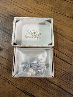 リーフデザイン パールブローチ