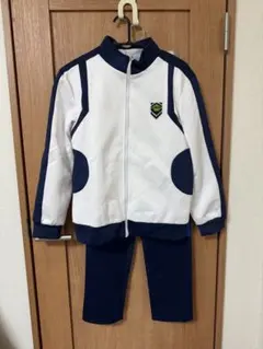 Item thumbnail for item eadf9088-7b97-4f1c-949d-d0fbc0bdbc84