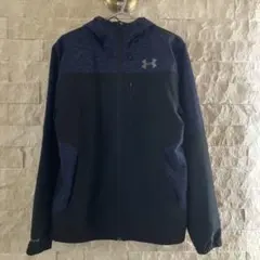 UNDER ARMOUR スポーツウエア！