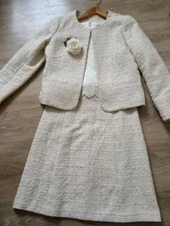 SOUPアイボリー ツイード スーツ