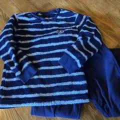ユニクロキッズ　ミッキー　パジャマ 青と水色のストライプ120