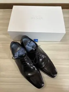 BENIR 黒 レザー ドレスシューズ