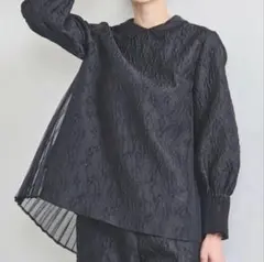 UNITED ARROWS 2トーンドットジャガード ブラウス 25ss - メルカリ