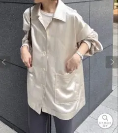 【新品未使用】サテンBIGシャツ　アイボリー ボタン付きシャツジャケット　PONのサムネイル