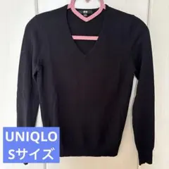 UNIQLO ブラック Vネック　ニットセーター S