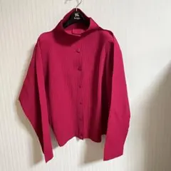 me ISSEY MIYAKE トップス　カーディガン　ピンク　美品のサムネイル