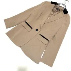 Item thumbnail for item 20688edc-a85a-467f-9caf-19f78df789a8