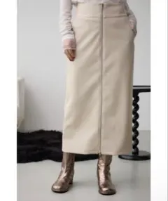 【完売品】AZUL BY MOUSSY フロントジップ タイトスカート ベージュ