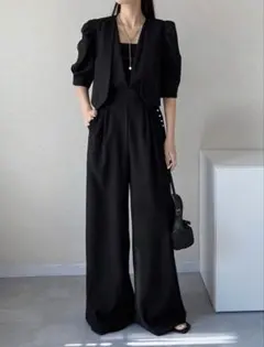 【新品タグ付き】SHEIN FRIFULブレザー&ジャンプスーツのサムネイル