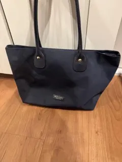 パーシャルクレストブリッジチェックナイロントート