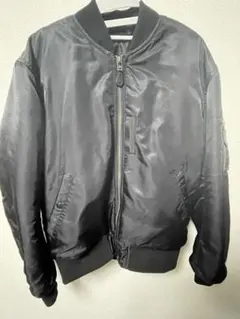 ブラック MA-1 フライトジャケット