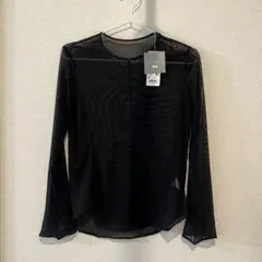 ユニクロ　シアークルーネックT マメクロゴウチ