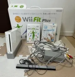 Wii本体 Wii Fit Plus セット　説明書付き　本体のみ動作確認済み