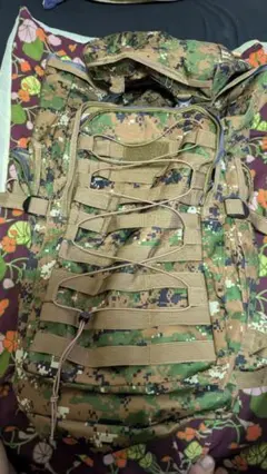 중국산 120L 카모플라주 백팩