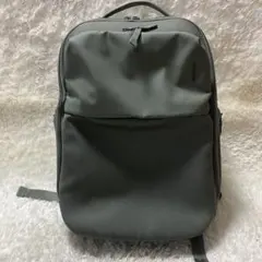 新品未使用 +daiana PC収納リュック 撥水シリコーンレザー アイボリー