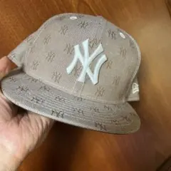 New Era New York Yankees キャップ ベージュ