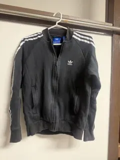 アディダス古着　パーカー